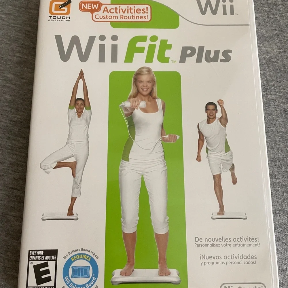 Nintendo Wii Fit Plus White & Green Game Case